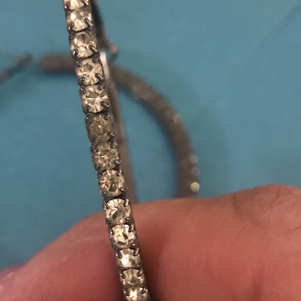 💫 Large Rhinestone Hoops 💫 - Picture 8 of 8